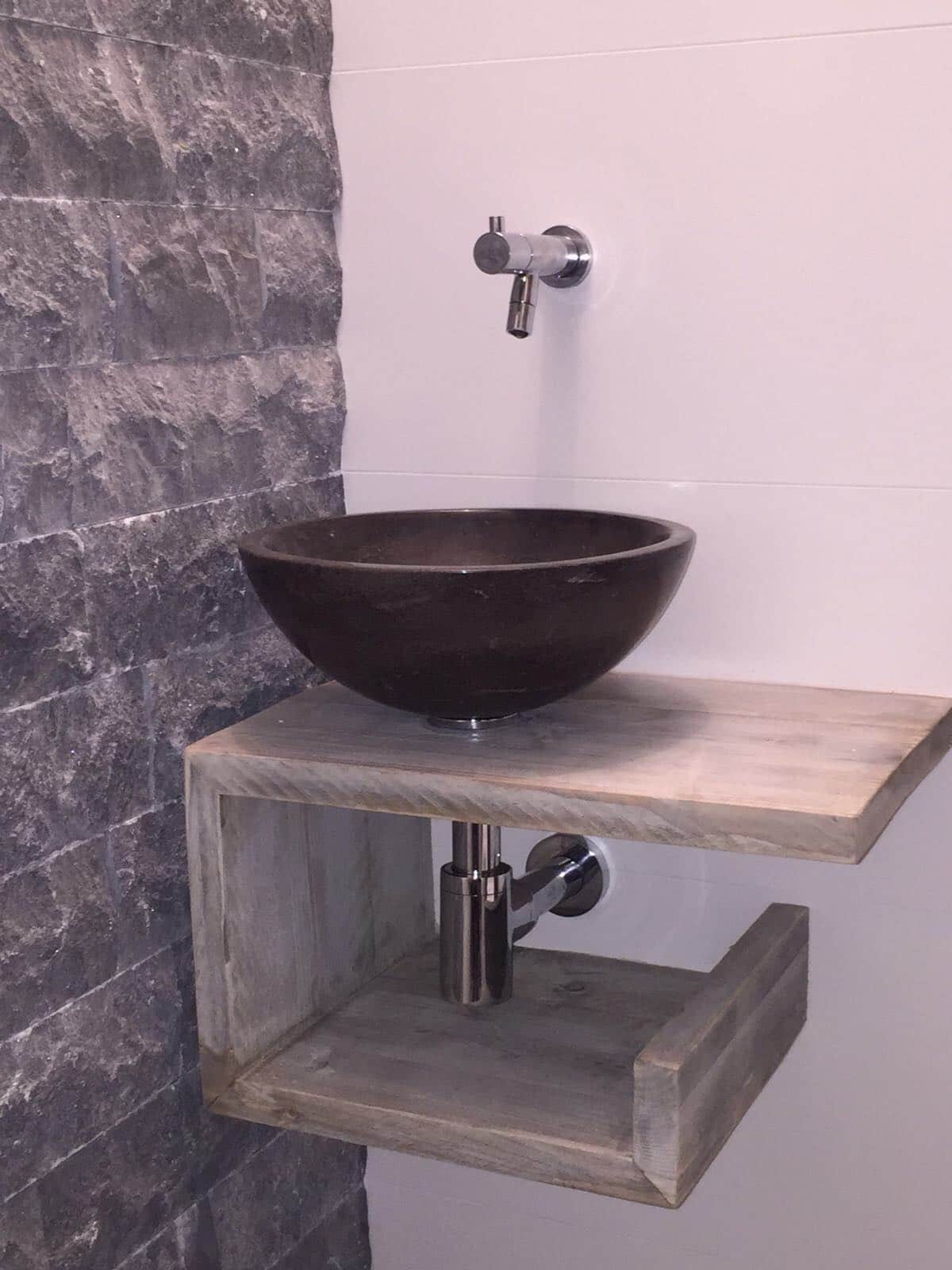 Steigerhouten Toiletmeubel Tasja