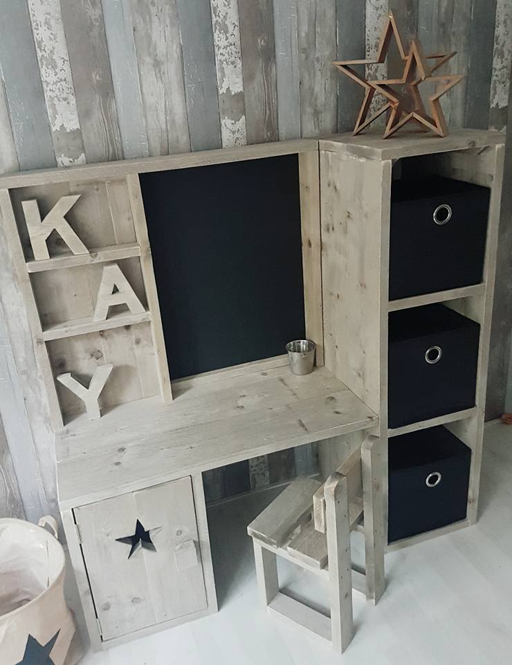 Steigerhouten Speeltafel Ayu