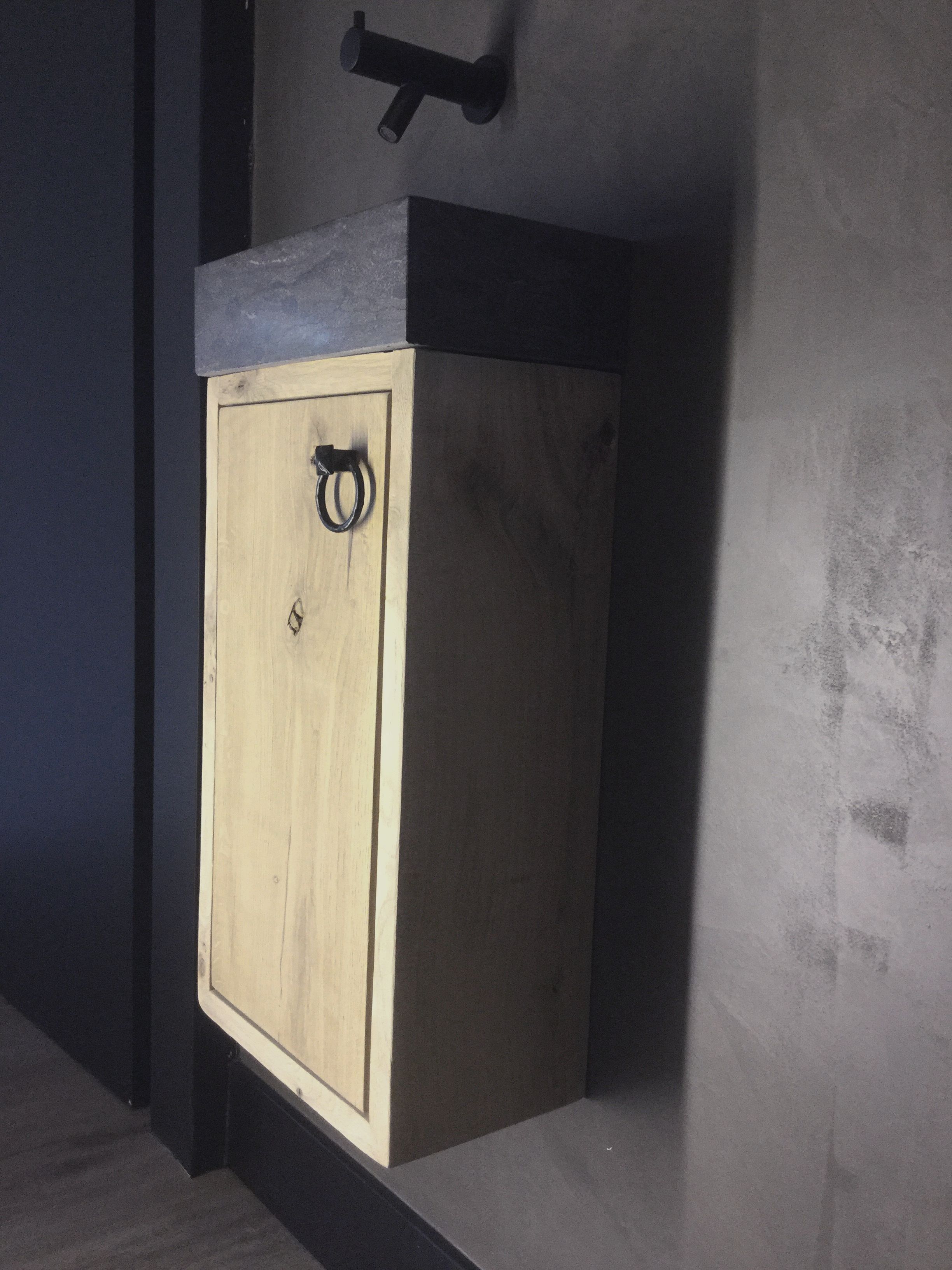 Eiken Toiletmeubel Desh